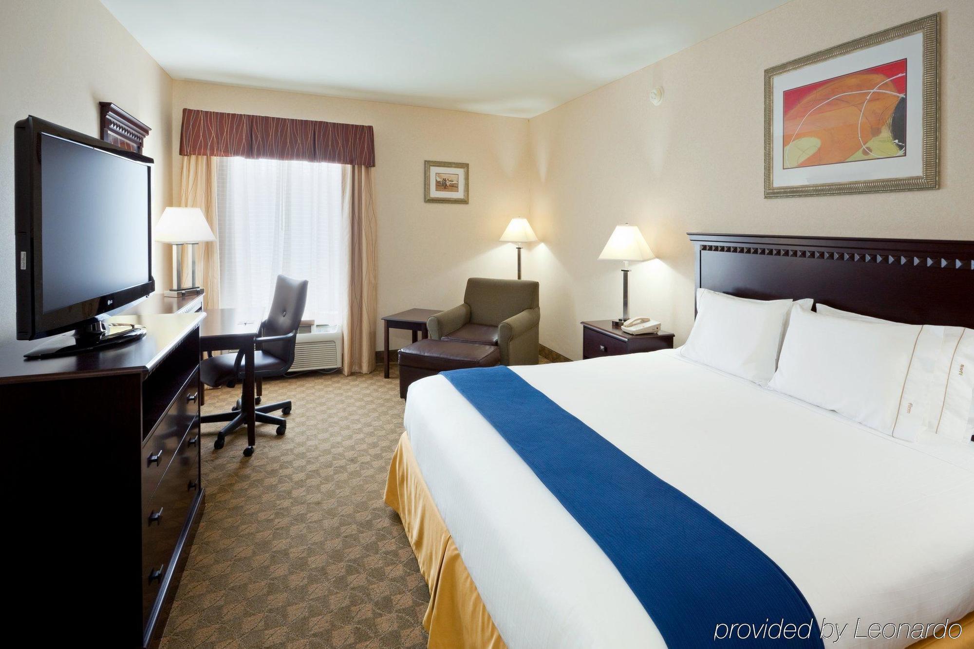 Holiday Inn Express & Suites Carneys Point - Pennsville By Ihg Номер фото